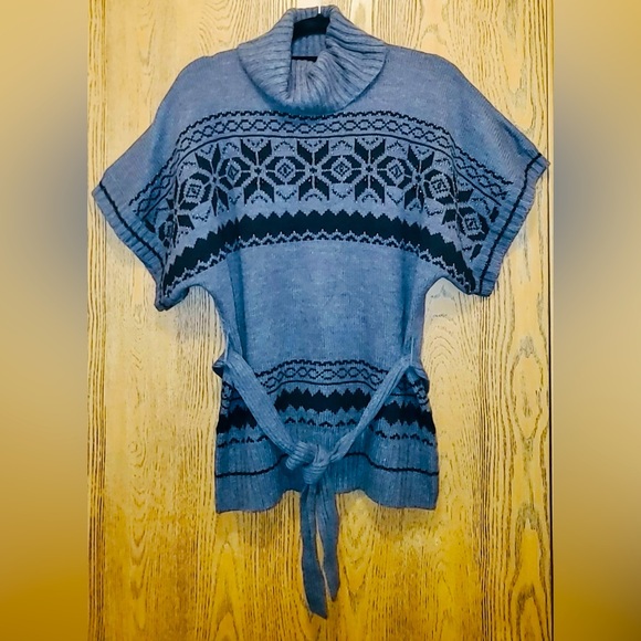 dressbarn Sweaters - EUC Dress Barn Knit Snowflake Turtleneck Sweater | Grey | XLP